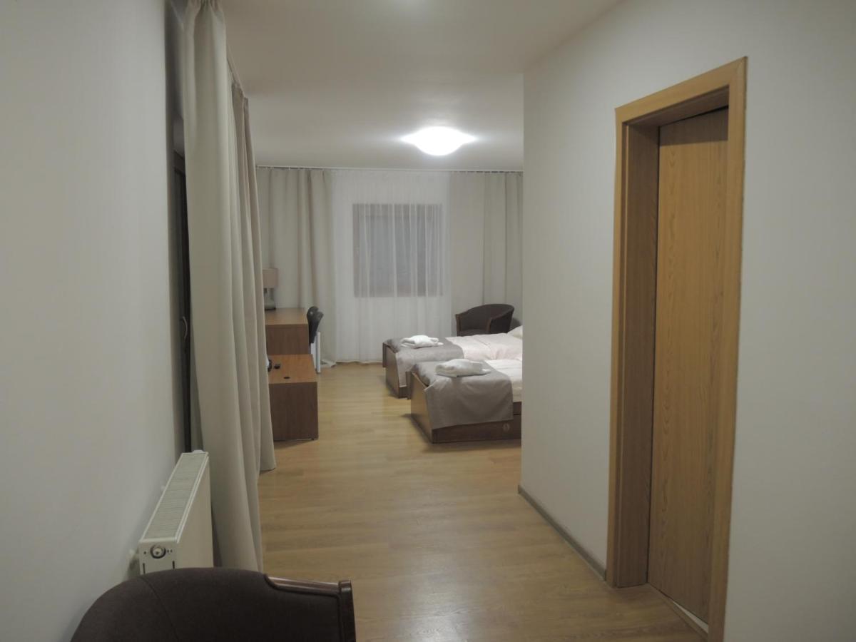 Penzion Radlinka Hotel Prešov Exterior foto