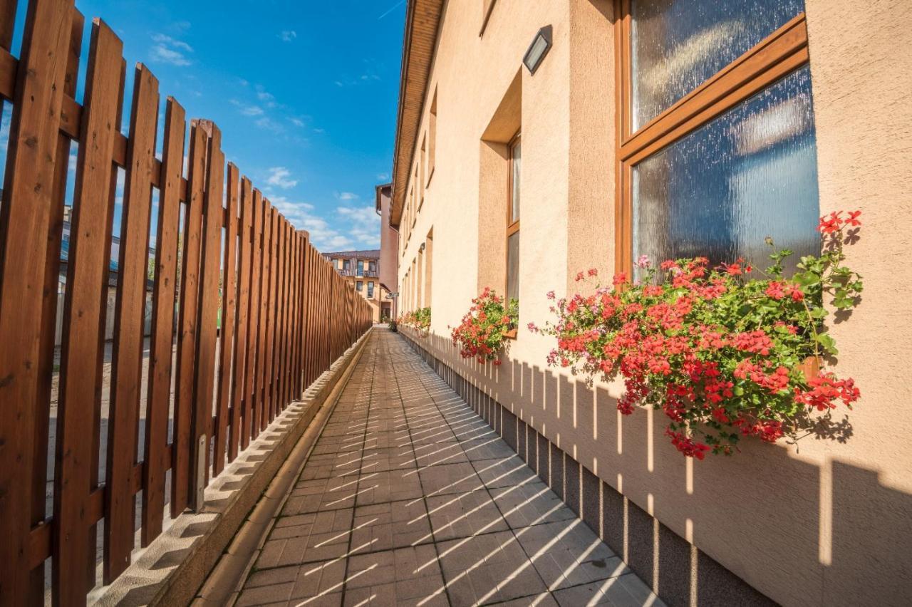 Penzion Radlinka Hotel Prešov Exterior foto